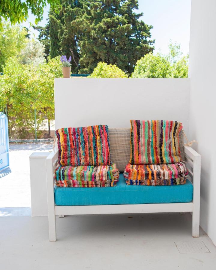Nemesis Studios Aegina Bagian luar foto